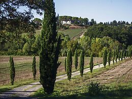 Villa in Tuscany Near Medieval Ghizzano