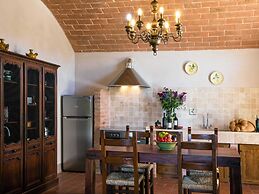 Villa in Tuscany Near Medieval Ghizzano