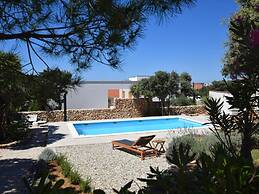 Island Escape With Pool