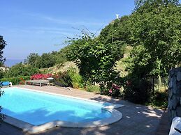 Bungalow in Maratea With Pool Near Beach