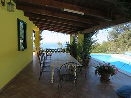 Bungalow in Maratea With Pool Near Beach