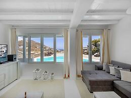 Villa in Mykonos With Sea View and Pool
