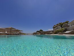 Villa in Mykonos With Sea View and Pool