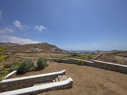 Villa in Mykonos With Sea View and Pool