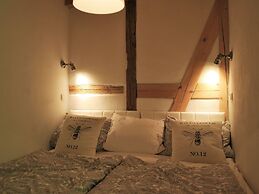 Watermill Stay With Garden