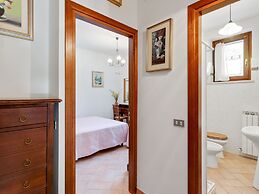 Apartment in Umbria Near Majestic Mountains