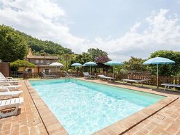 Apartment in Umbria Near Majestic Mountains
