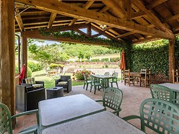 Apartment in Umbria Near Majestic Mountains