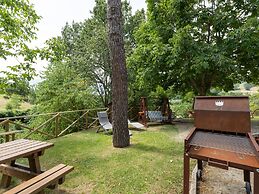 Apartment in Umbria Near Majestic Mountains