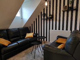 Luxurious Villa With Pool in the Ardennes