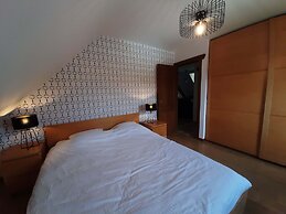 Luxurious Villa With Pool in the Ardennes