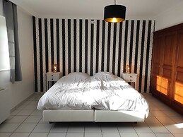 Luxurious Villa With Pool in the Ardennes