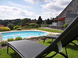 Luxurious Villa With Pool in the Ardennes