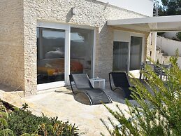 Apartment by the Beach in Dalmatia