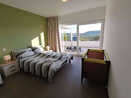 Apartment by the Beach in Dalmatia