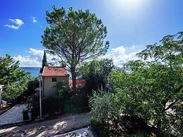 Apartment in Posedarje by the Beach