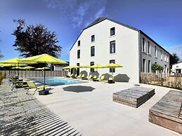 Group Retreat With Spa