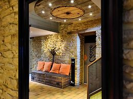 Group Villa With Pool & Sauna