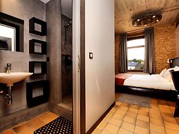 Group Villa With Pool & Sauna