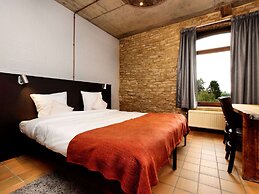 Group Villa With Pool & Sauna