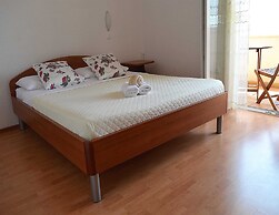 Sea-view Retreat in Celina