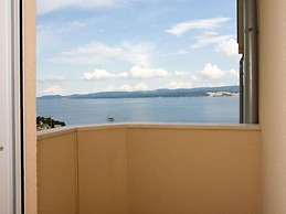 Sea-view Retreat in Celina