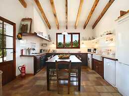 Poolside Villa Stay for Groups