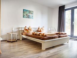 Lagoon Forest Family Retreat