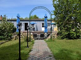 Wiek Apartment With Garden