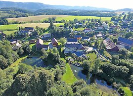 Wohnung in Lichtenhain mit Teich