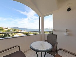 Modern Apartment With Private Pool in Maslenica