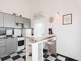 Modern Apartment With Private Pool in Maslenica