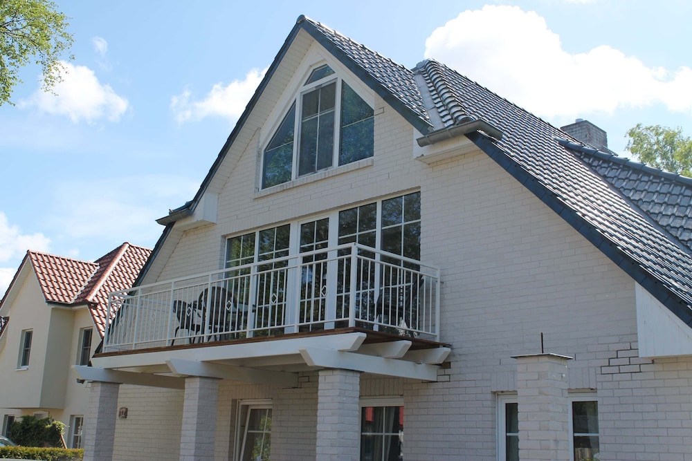 Wohnung mit Balkon-nur 500 Meter zum Strand