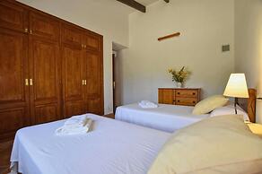 Country House in Selva With Private Pool