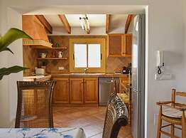 Country House in Selva With Private Pool