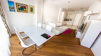 Lux Apartments Sunrior
