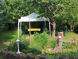 Sunny Holiday Apartment at the Forest Büdnerreihe