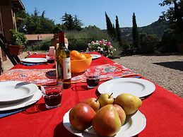 Mansion in Montefiascone Near Rocca dei Papi