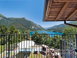 Tranquil Stay Near Lake Ledro