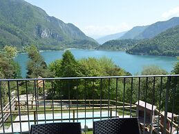 Tranquil Stay Near Lake Ledro