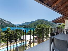 Tranquil Stay Near Lake Ledro