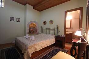Polyxenia Hotel