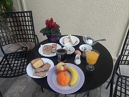 Polyxenia Hotel