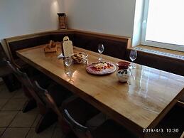 Vineyard Cottage Hocevar