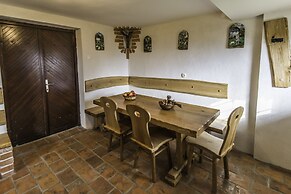 Vineyard cottage Rataj 2