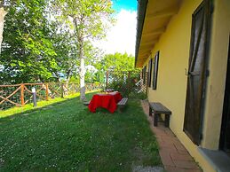 Farmhouse in Cagli With Pool & BBQ Fun