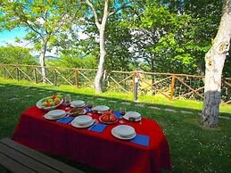 Farmhouse in Cagli With Pool & BBQ Fun