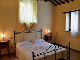 Holiday Home in Tuscany With Pool & Views