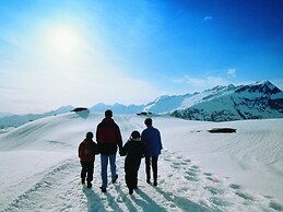 Chalet Heremence Near Les 4 Vallees Ski Area