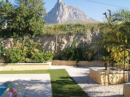 Finestrat Villa With Views